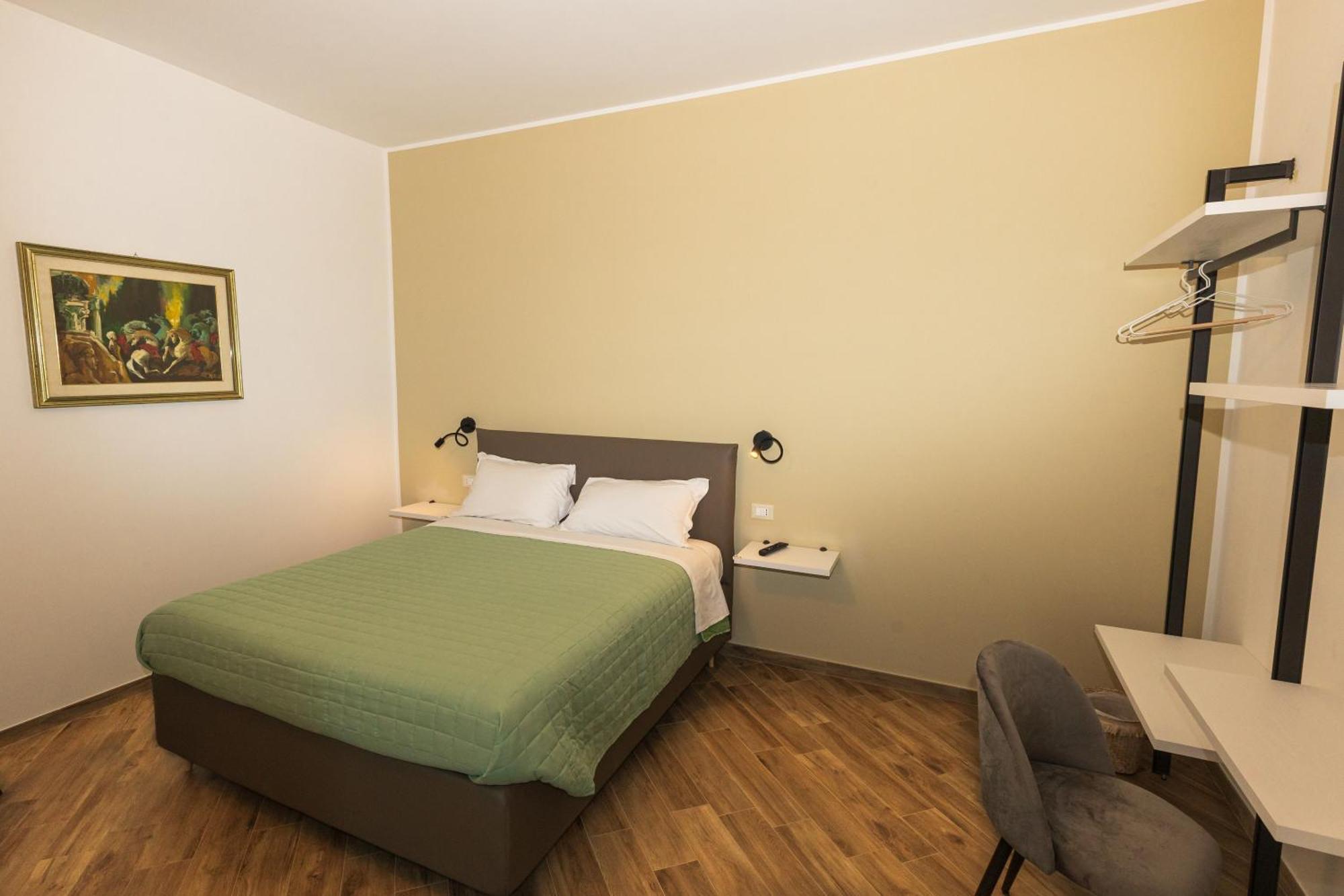 Hostal Casale Ferrantino Giulianova Exterior foto